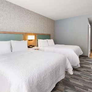 Queen Room Two Queen Beds Hearing Access or Non-Smoking